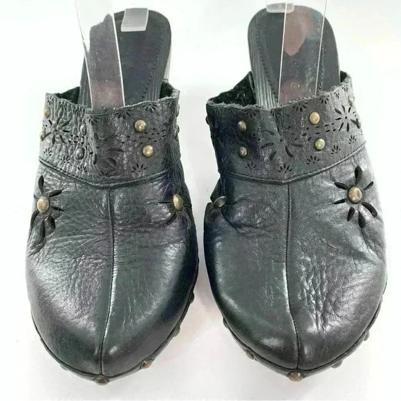 Pesaro womens clogs size 7 black leather studded floral slip on chunky mules - Picture 3 of 13